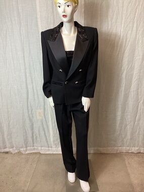 Nolan Miller Black Double-Breasted Suit; Size: 12